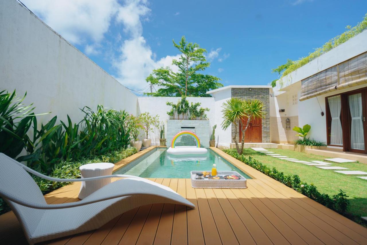Villa Orked 3 With Family Room Seminyak ภายนอก รูปภาพ