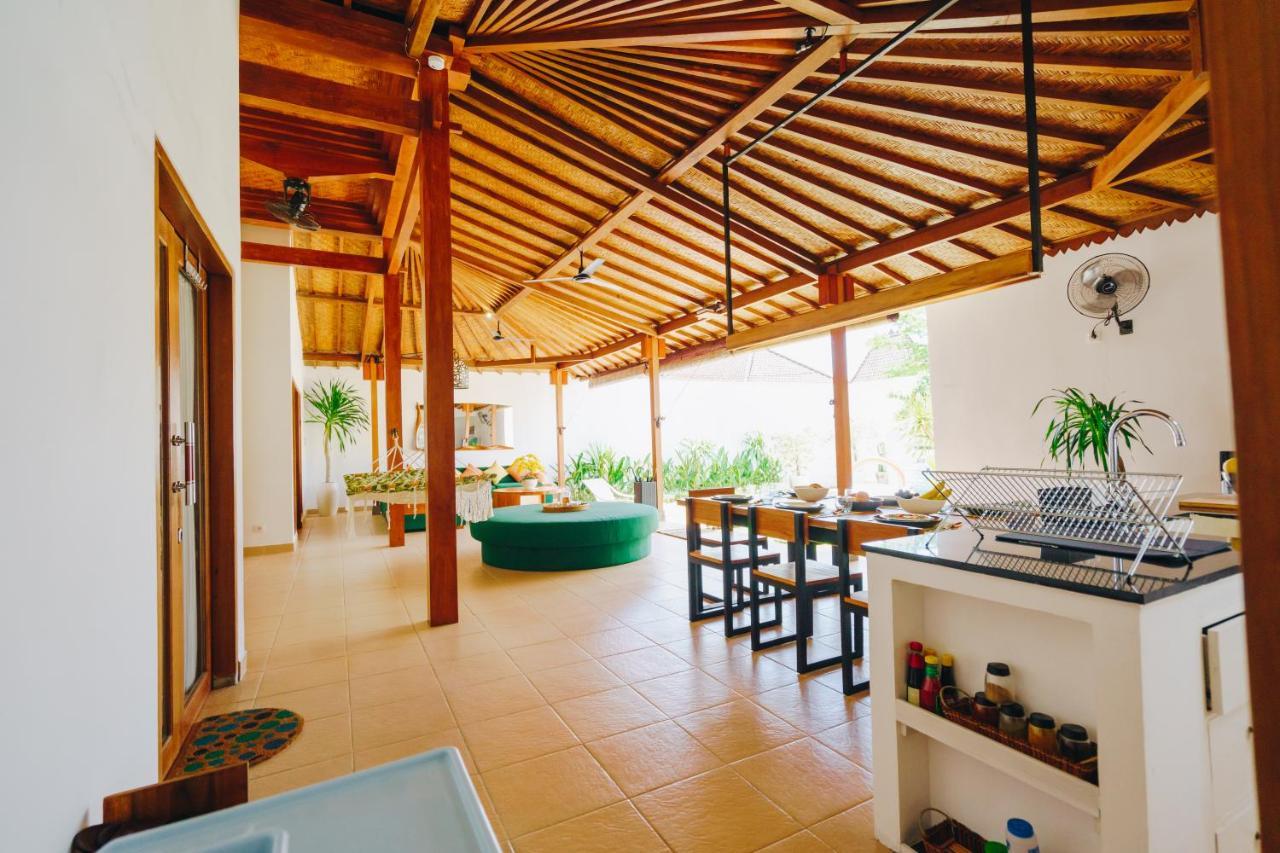 Villa Orked 3 With Family Room Seminyak ภายนอก รูปภาพ