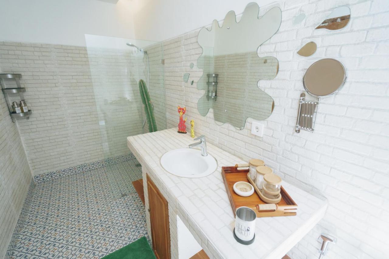 Villa Orked 3 With Family Room Seminyak ภายนอก รูปภาพ
