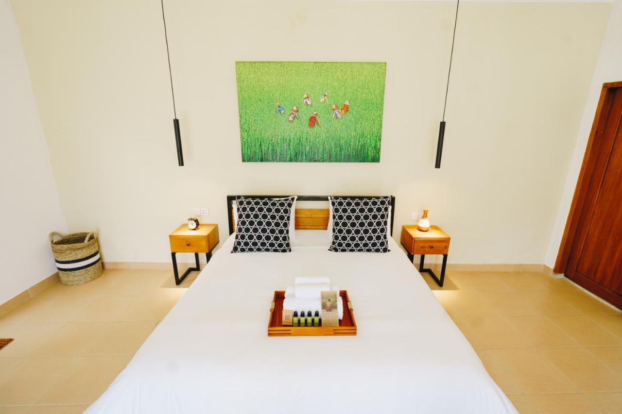 Villa Orked 3 With Family Room Seminyak ภายนอก รูปภาพ