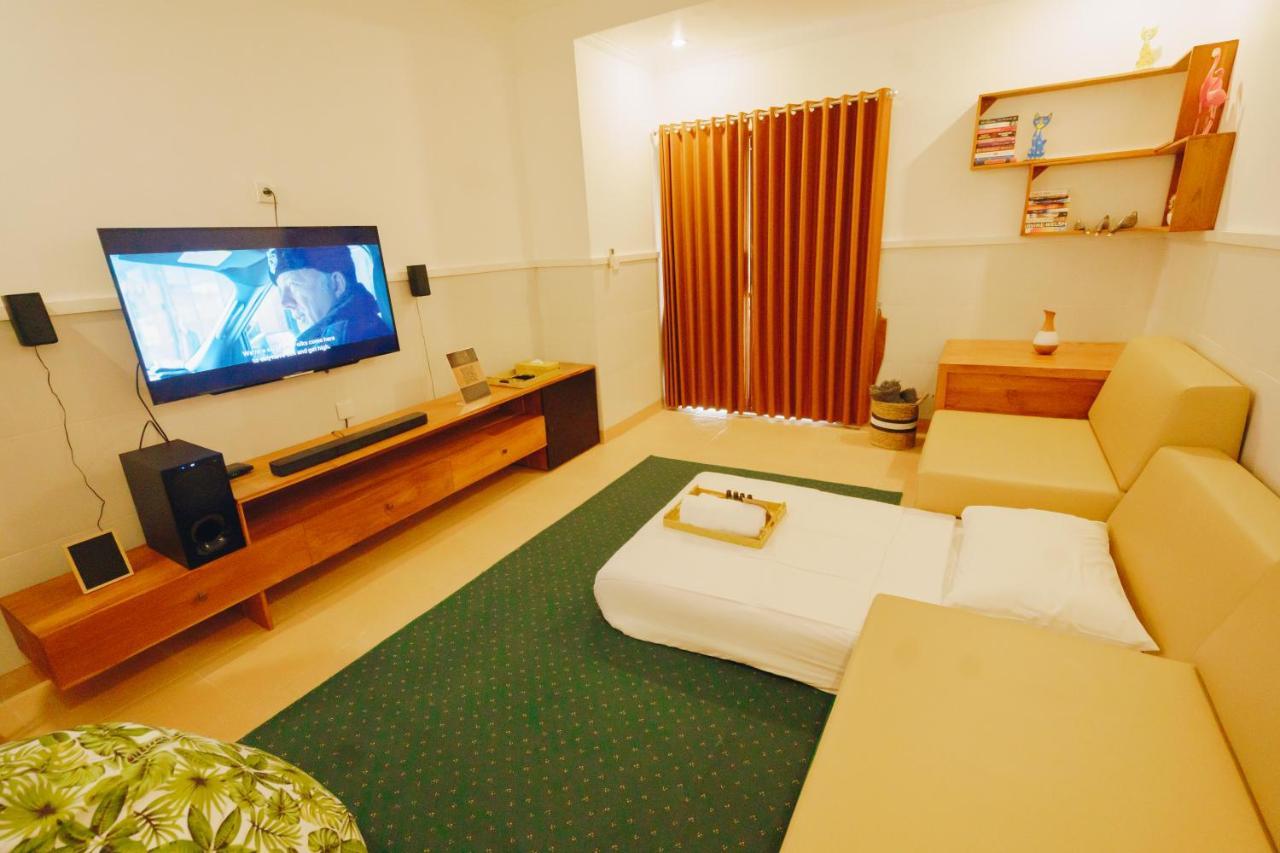 Villa Orked 3 With Family Room Seminyak ภายนอก รูปภาพ